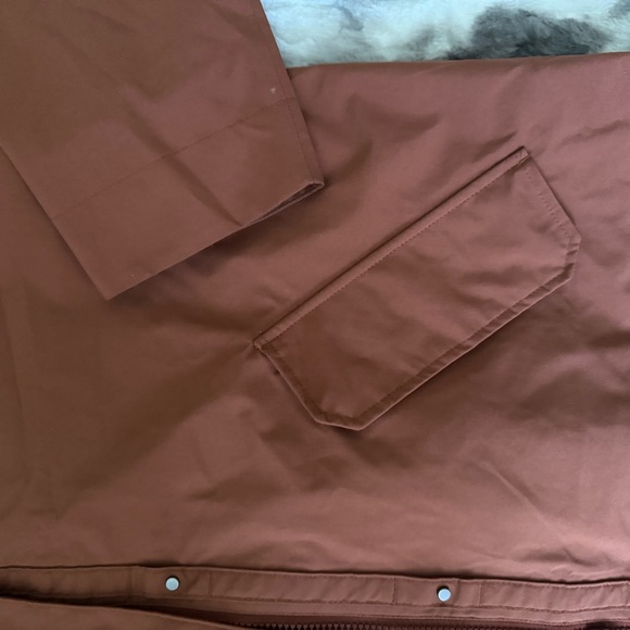 Lole Lachine Packable Hooded Rain Jacket - Picture 2 of 6